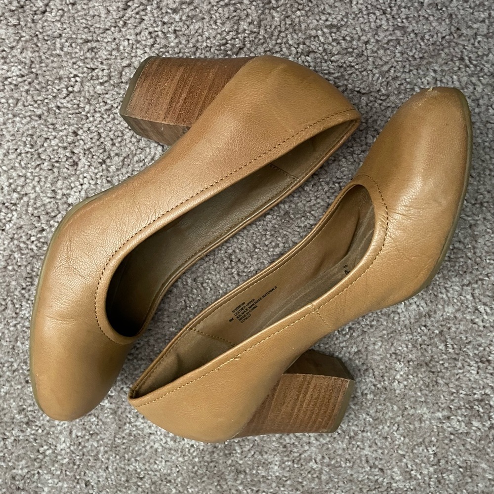 Sofft Cognac Leather Pumps with Block Heel